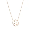 Colgante cLOVEr de oro rosa con diamantes 20 mm