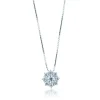 Colgante de oro blanco con rosetón de diamantes