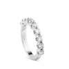 Media alianza de oro blanco con 9 diamantes en garra de 0,88 quilates