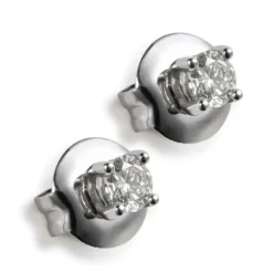 Pendientes de oro blanco con diamantes engastados en 4 garras