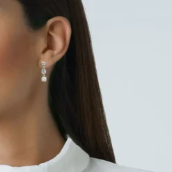 Pendientes de oro blanco con 3 diamantes en garra articulados