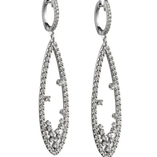 Pendientes largos de oro blanco con diamantes