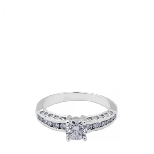 Solitario de oro blanco con diamante talla brillante y diamantes laterales