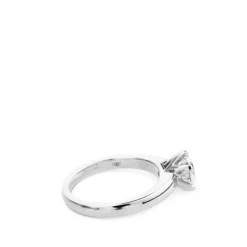 Solitario de oro blanco con diamante talla brillante de 1.18 quilates