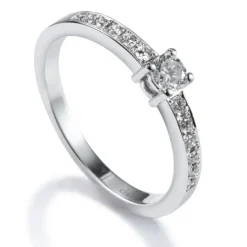 Solitario "Norah" de oro blanco con diamante talla brillante de 0.13 quilates