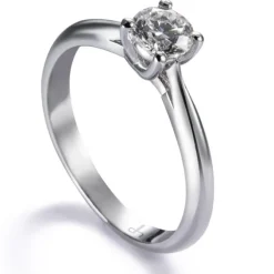 Solitario "Olivia" de oro blanco con diamante talla brillante 0.41 quilates