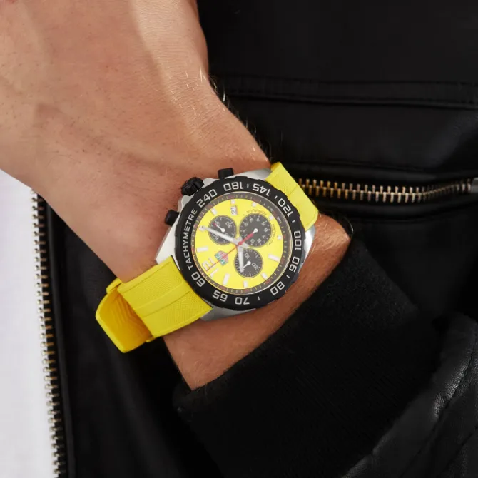 TAG Heuer F1 crono amarillo 43mm
