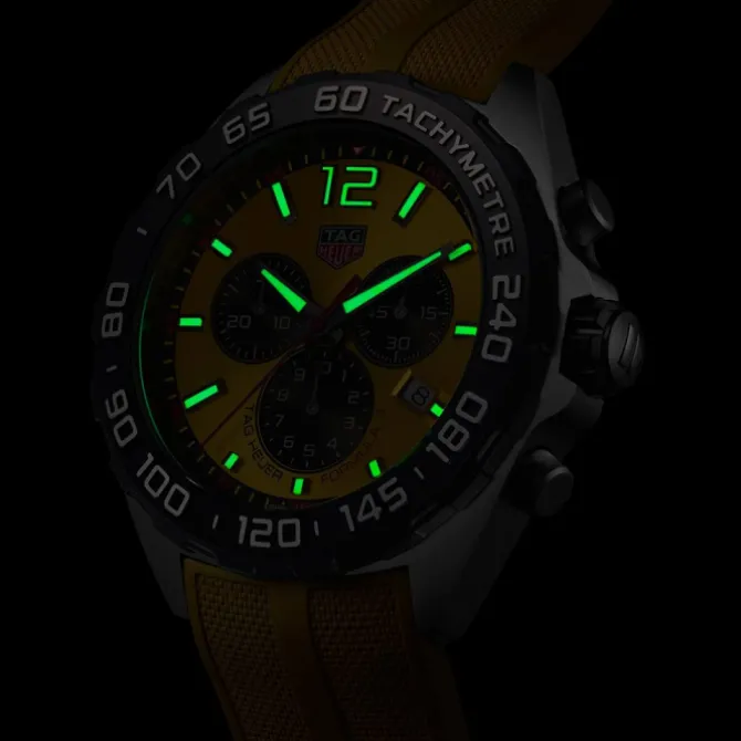 TAG Heuer F1 crono amarillo 43mm